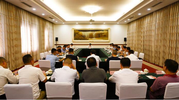 凯时尊龙人生就是博集团班子实地督导金牛宾馆改（扩）建工程