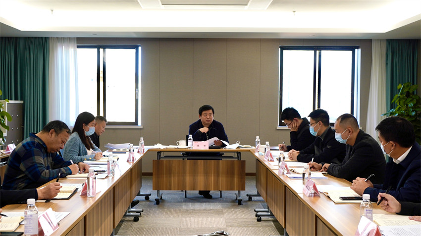 凯时尊龙人生就是博集团召开加速推进规范董事会建设、司理层成员任期制和左券化治理等专项刷新事情催促会