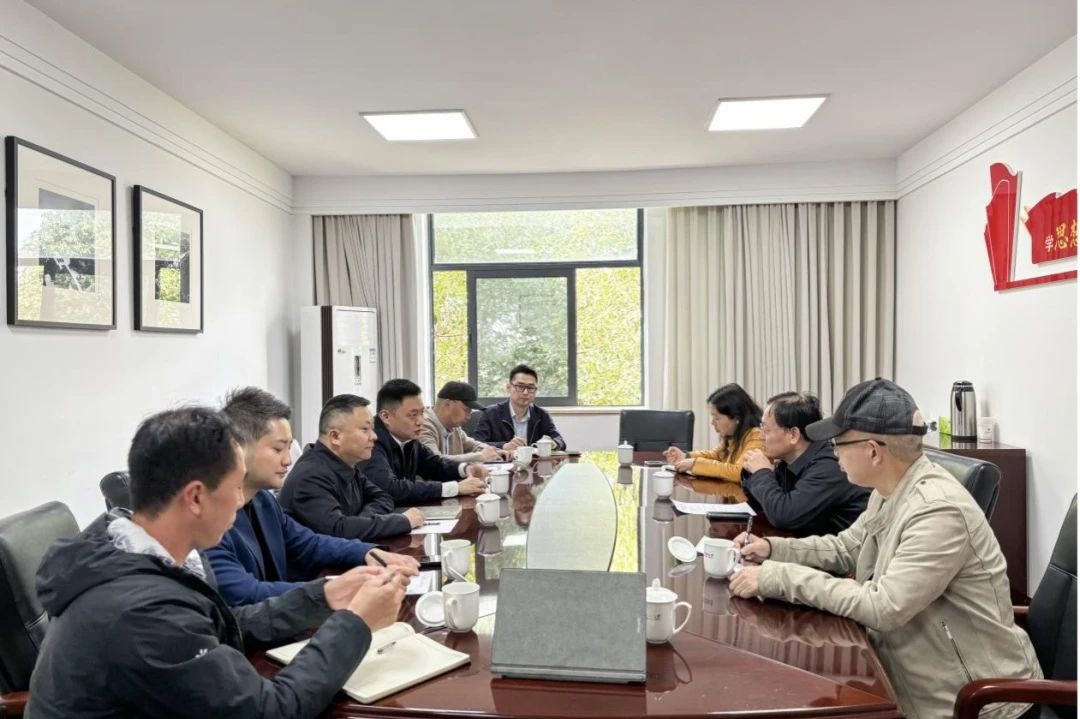 省凯时尊龙人生就是博集团考察组赴成都大学考察交流