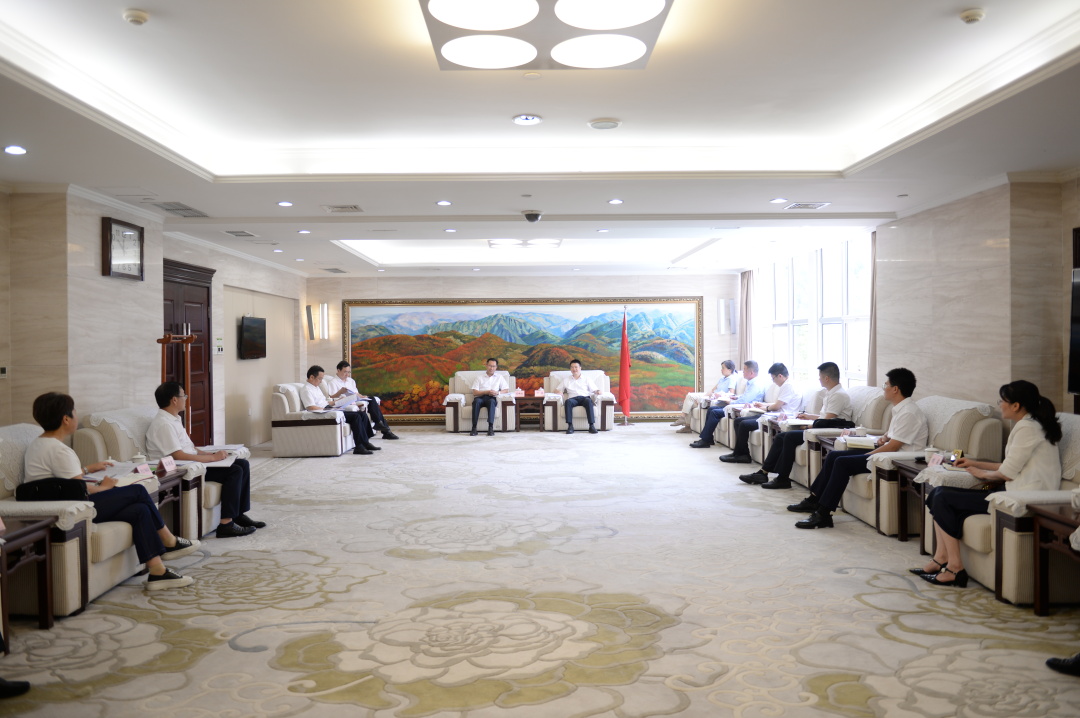 省凯时尊龙人生就是博集团党委书记、董事长游勇赴巴中、南充开展托底性帮扶及墟落振兴定点帮扶事情调研